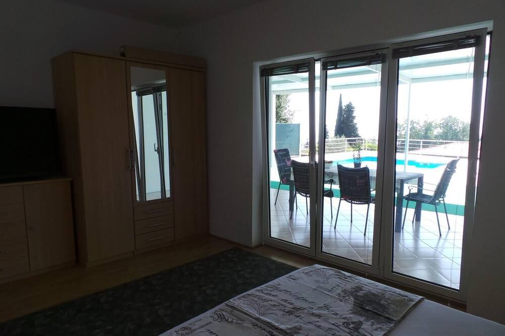 Photo of Bedroom in Ika