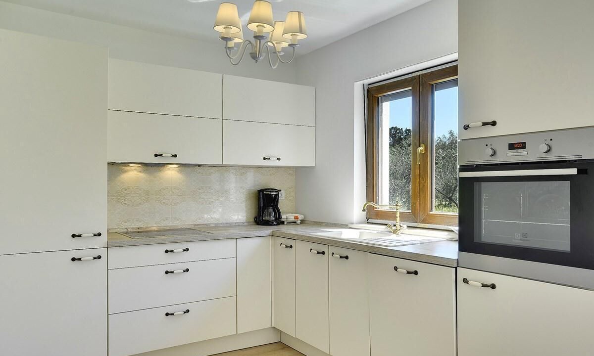 Photo of Kitchen in Mali Vareski