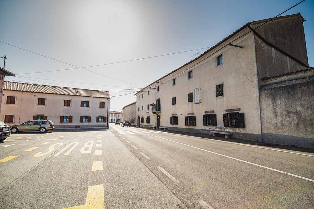 Photo of Outdoor in Lokev