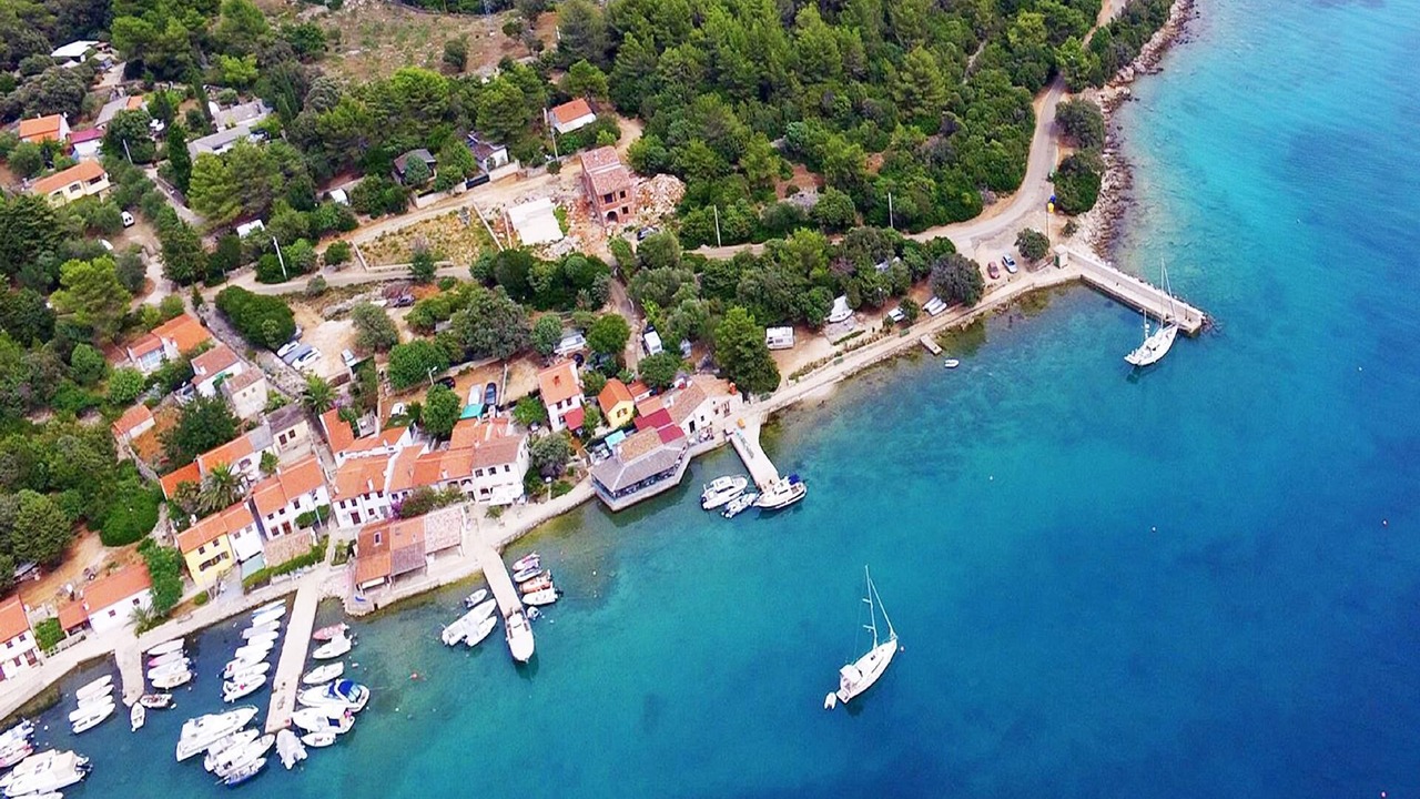 Photo of Others in Punta Kriza