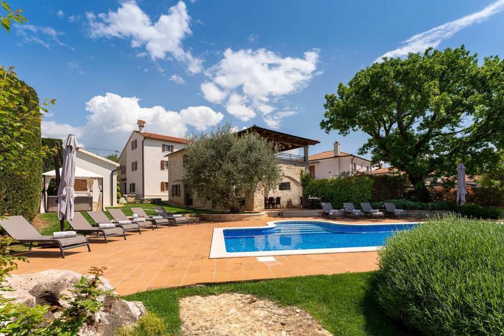 Photo of Outdoor in Lasici