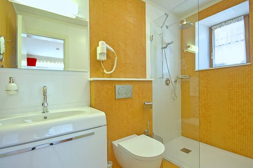Photo of Bathroom in Lasici