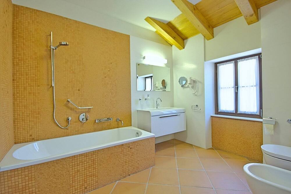 Photo of Bathroom in Lasici