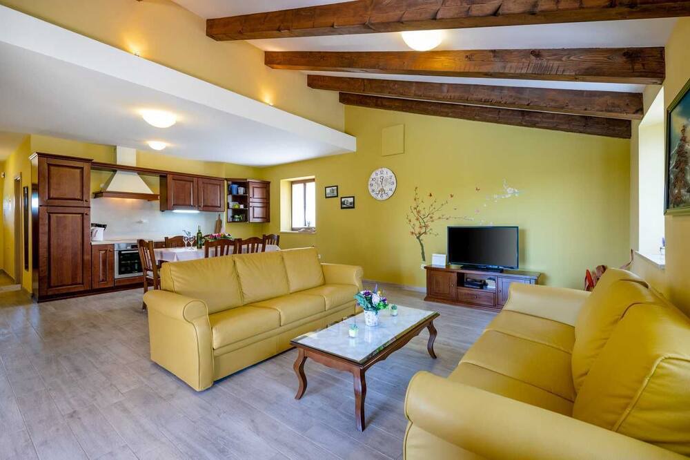 Photo of Livingroom in Farini