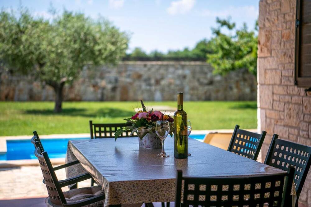 Photo of Patio Balcony in Farini
