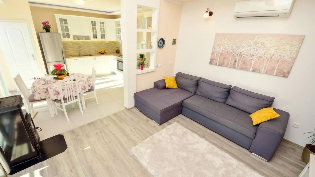 Photo of Livingroom in Celina