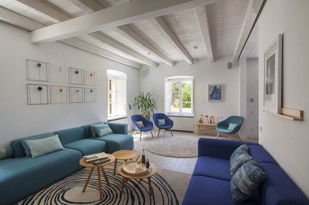 Photo of Livingroom in Pile