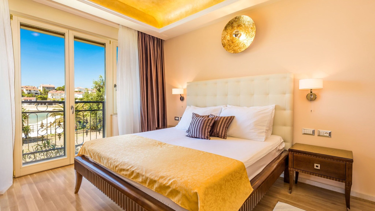 Photo of Bedroom in Banjol
