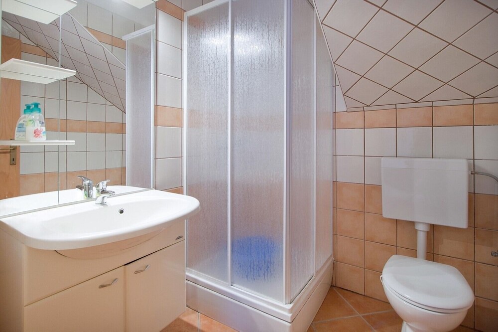 Photo of Bathroom in Spadici