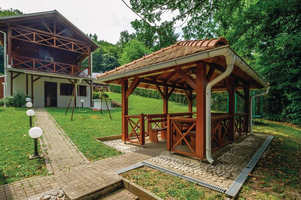 Photo of Outdoor in Glina