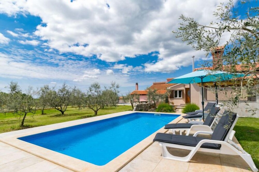 Photo of Outdoor in Grandici