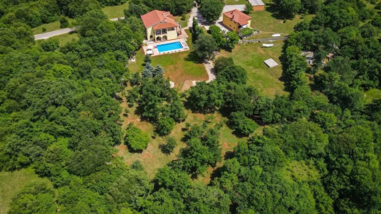 Photo of Outdoor in Strmac