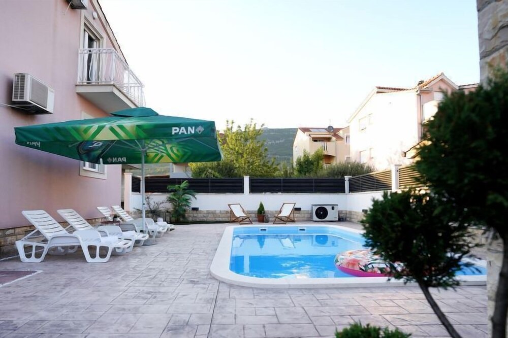 Photo of Outdoor in Kastel Luksic
