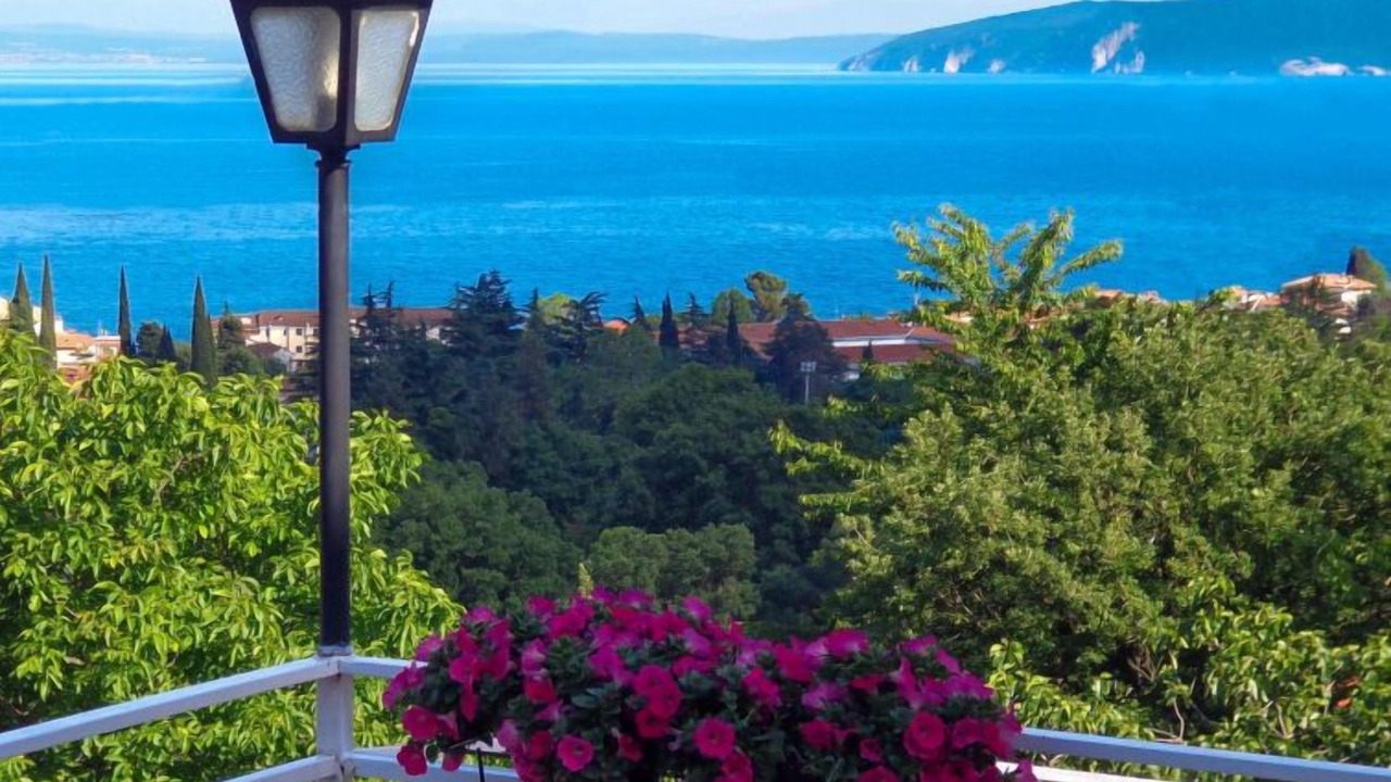 Photo of Outdoor in Sucici