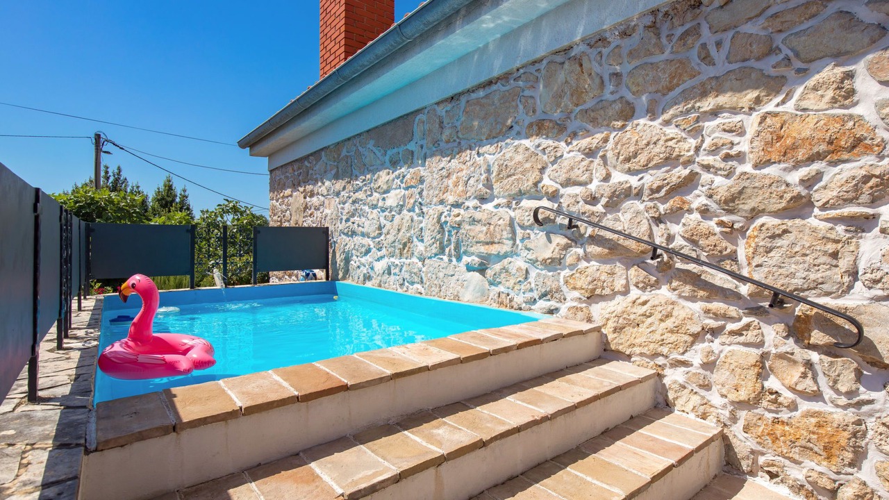 Photo of Outdoor in Gabonjin