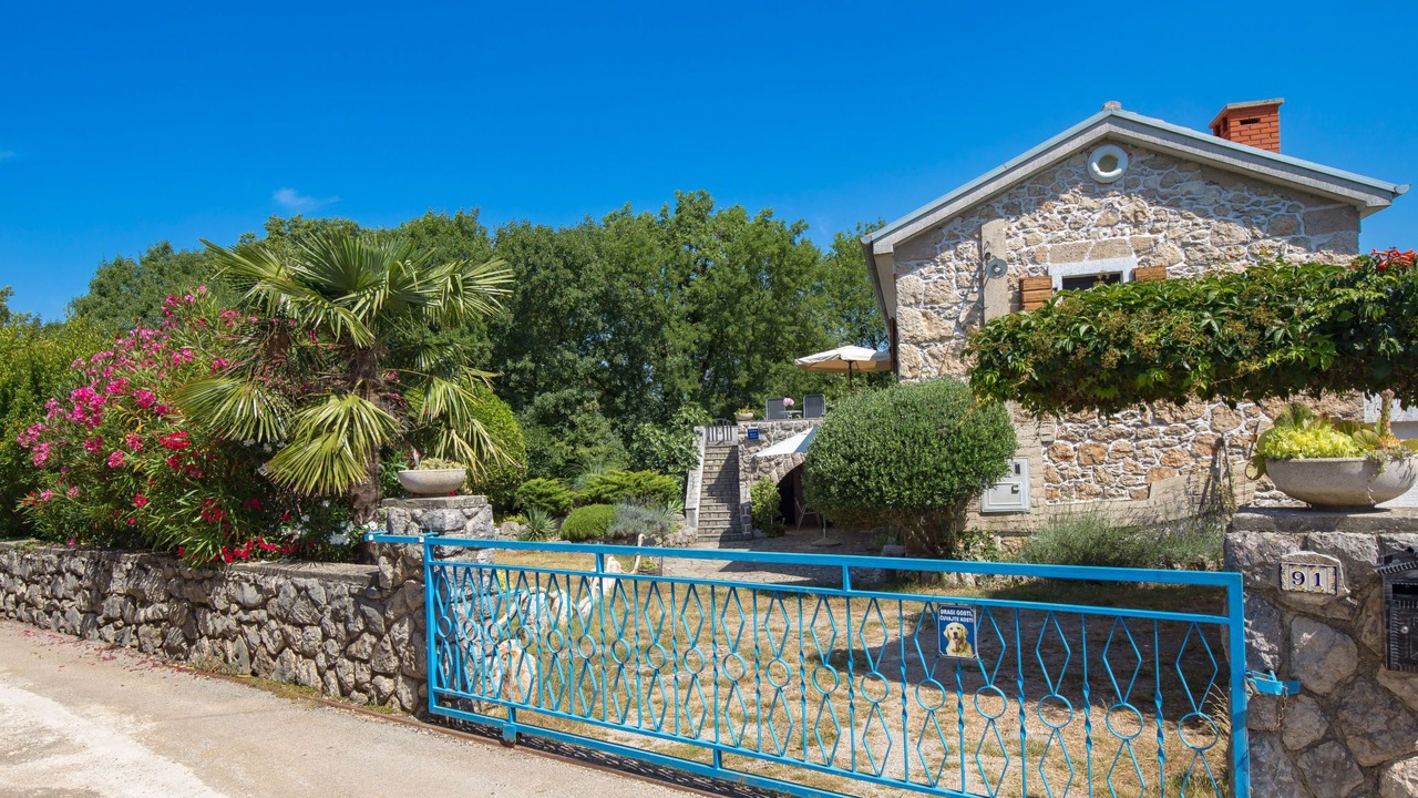 Photo of Outdoor in Gabonjin