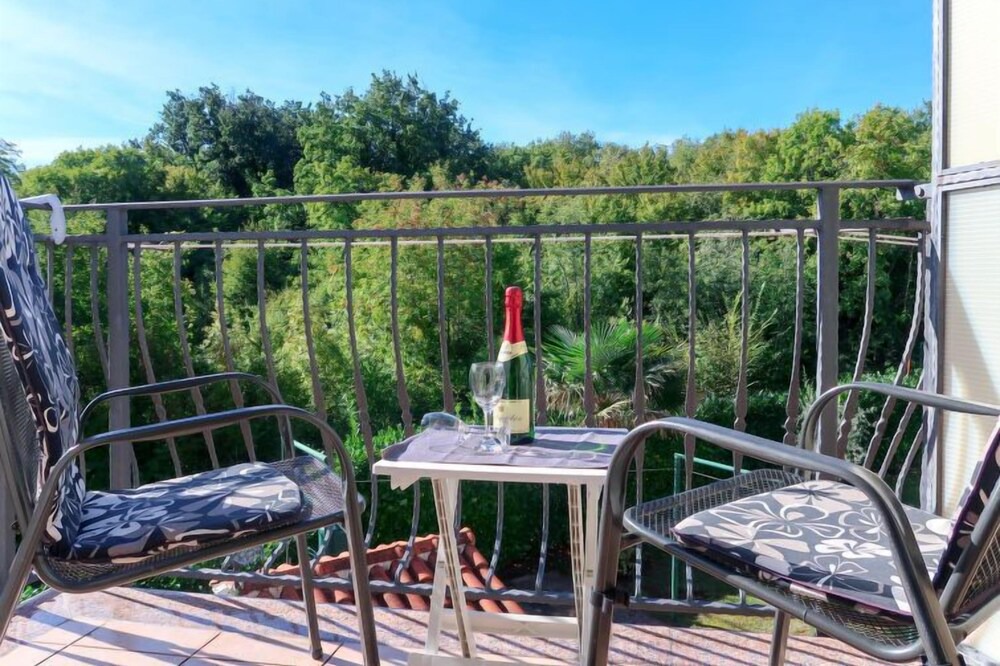 Photo of Patio Balcony in Sveti Vid Dobrinjski