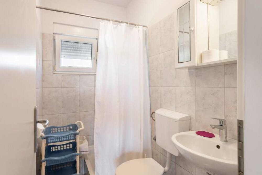 Photo of Bathroom in Sukosan
