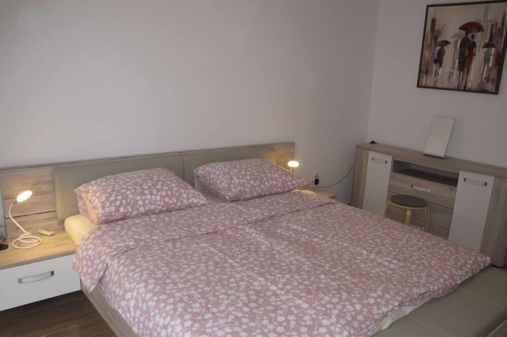 Photo of Bedroom in Rovanjska