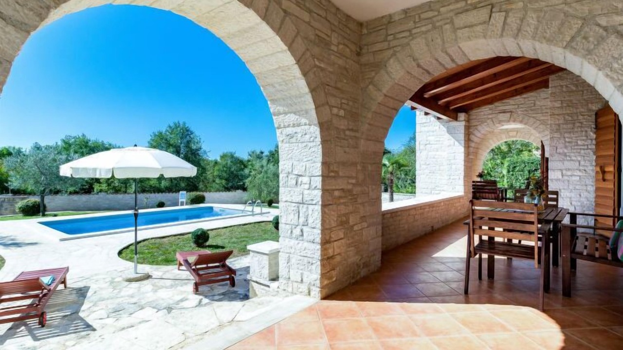 Photo of Outdoor in Stifanici
