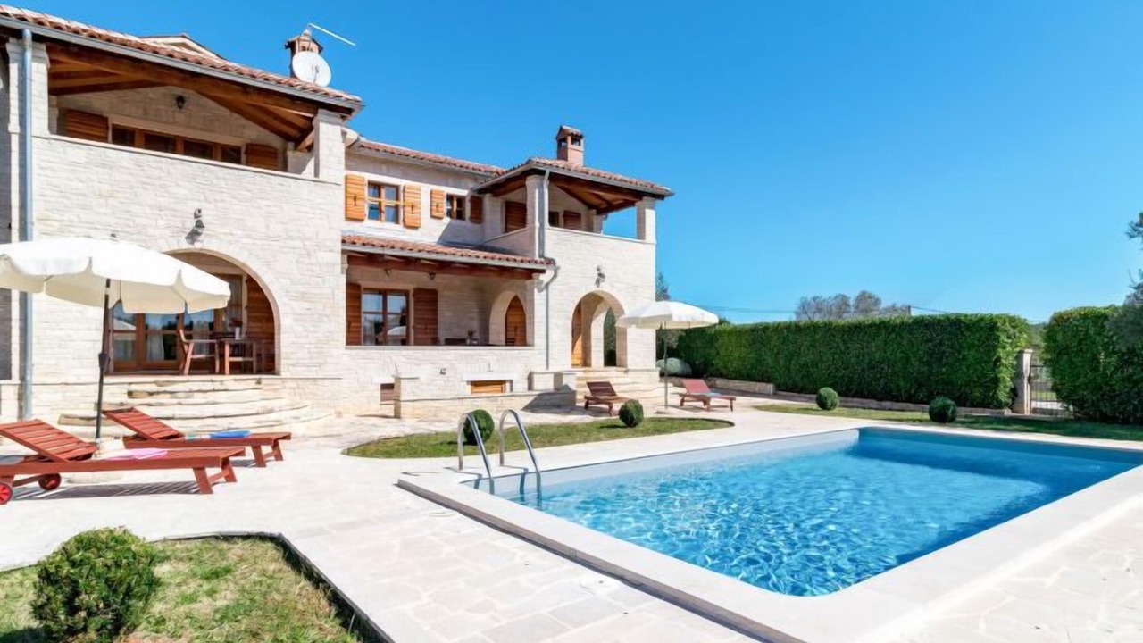 Photo of Outdoor in Stifanici