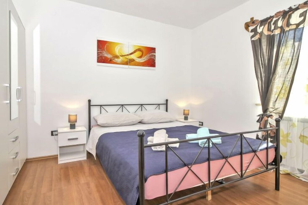 Photo of Bedroom in Heki