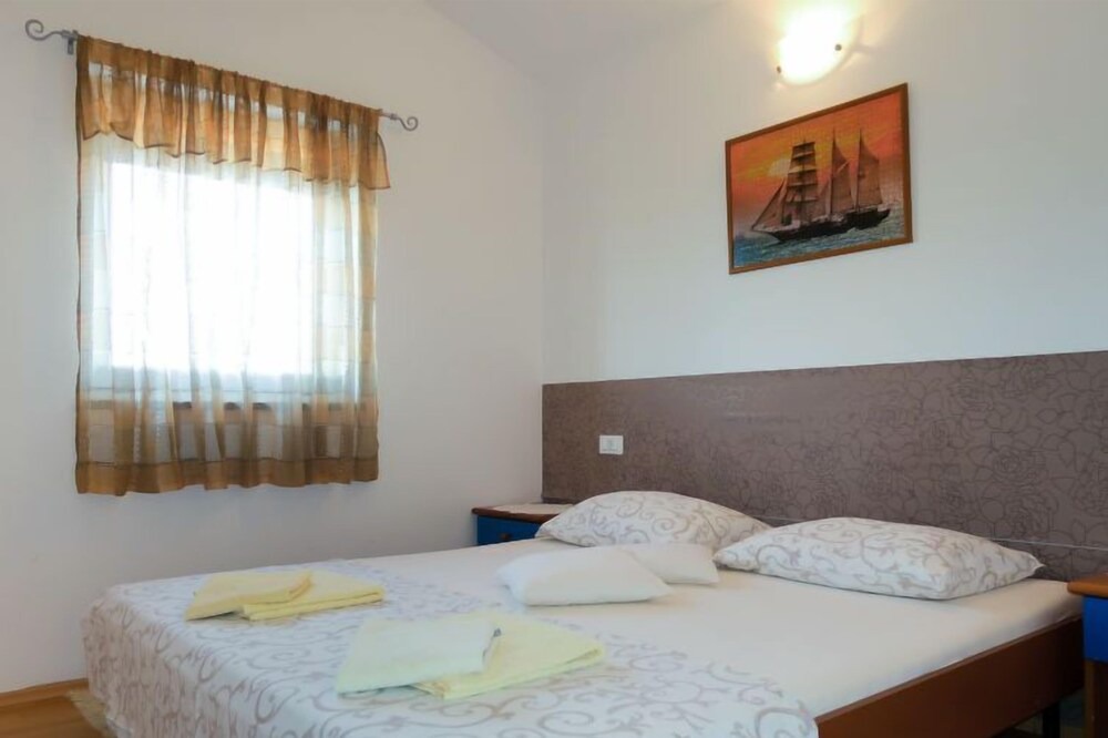 Photo of Bedroom in Brzac