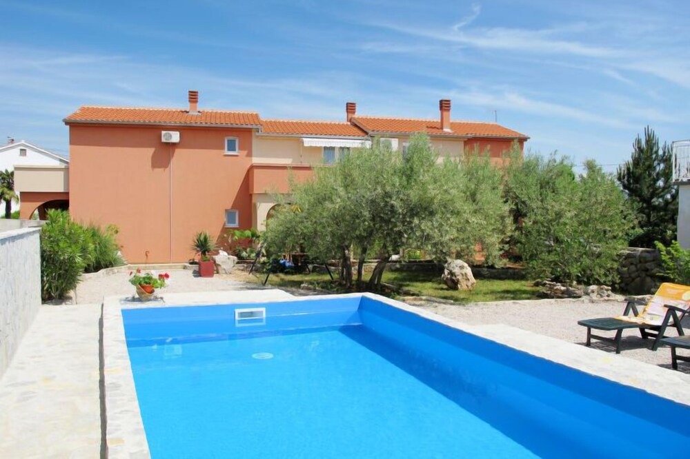 Photo of Outdoor in Brzac