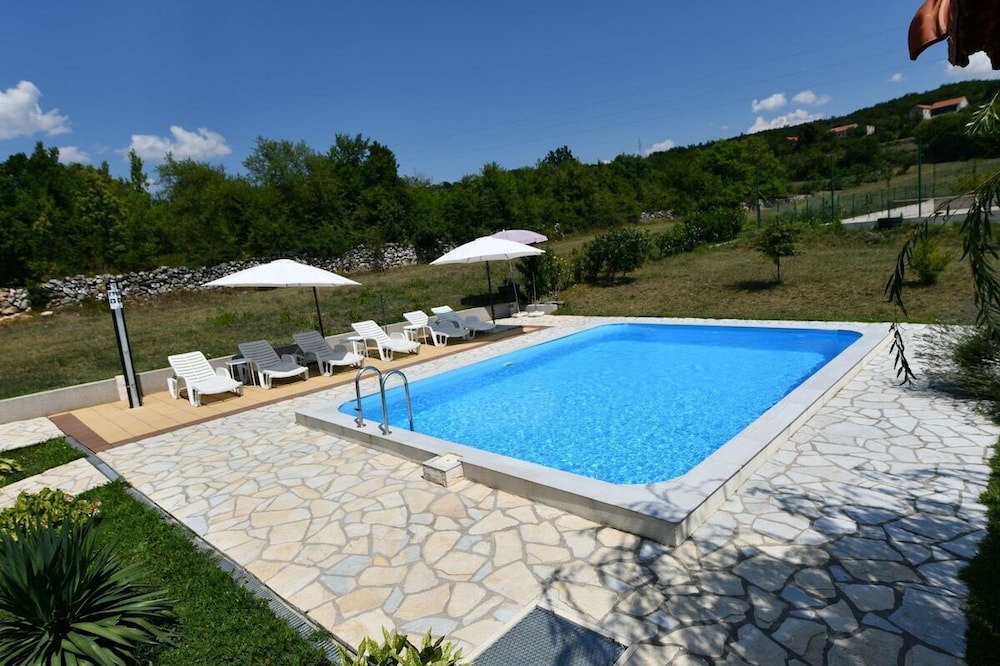 Photo of Outdoor in Hrvace