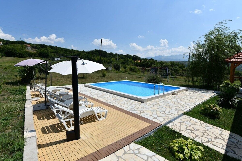 Photo of Outdoor in Hrvace