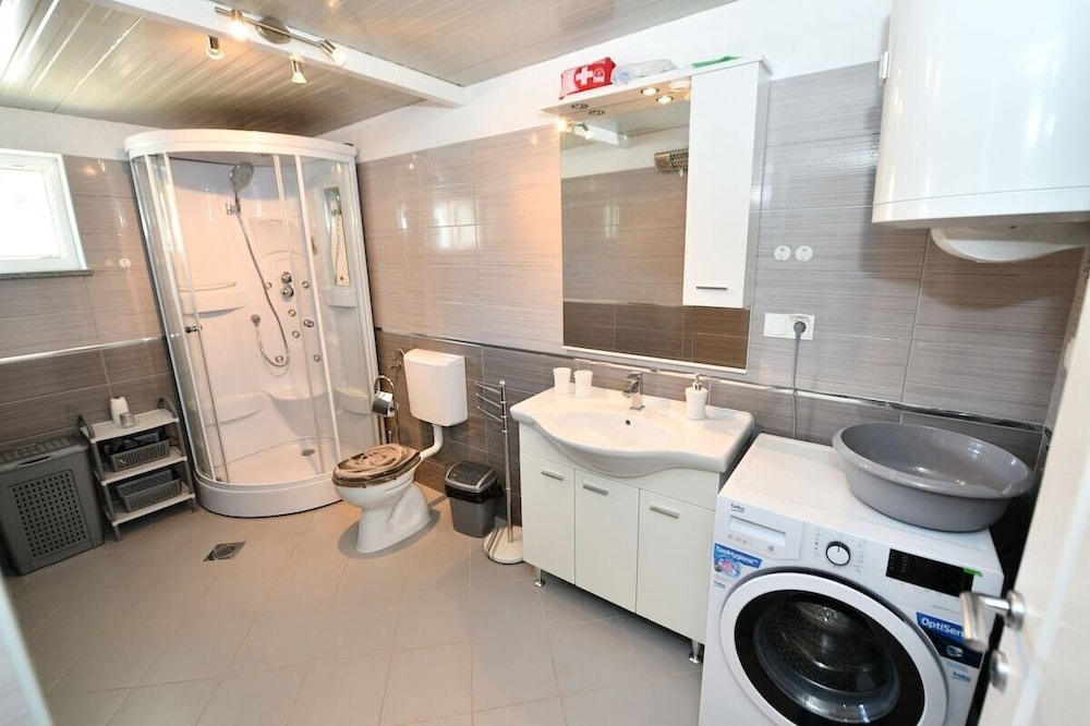 Photo of Bathroom in Hrvace