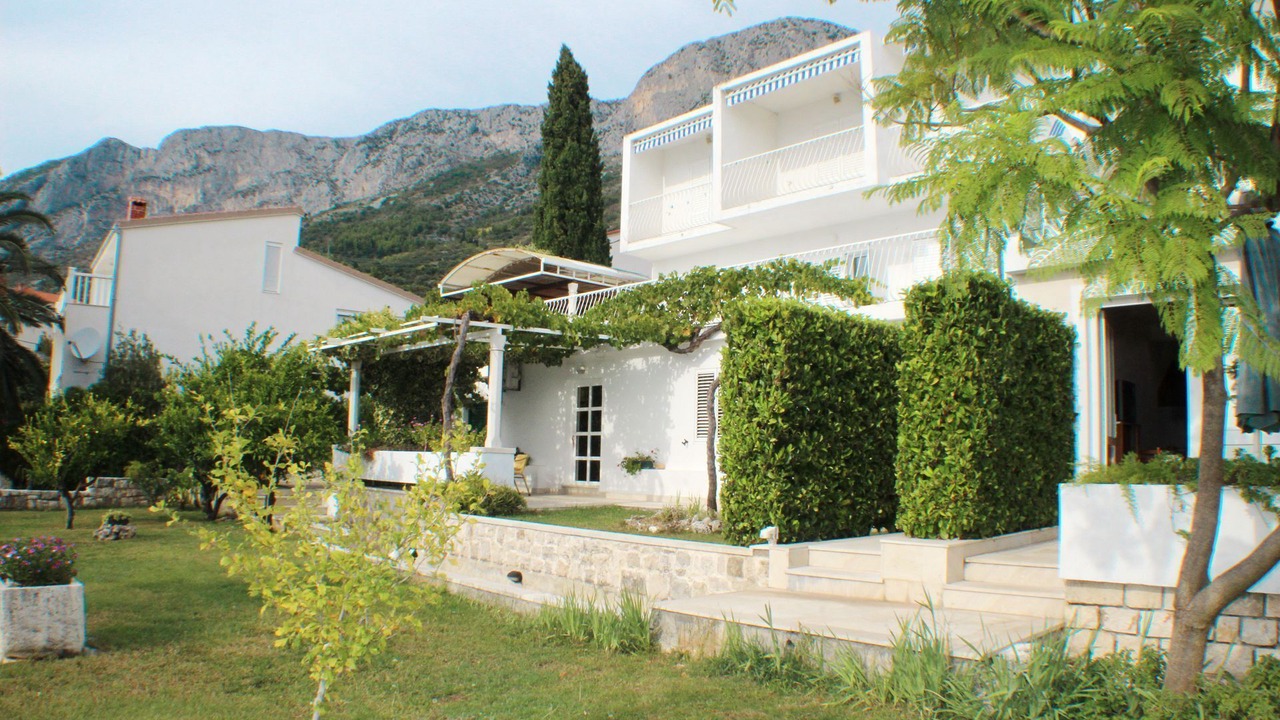 Photo of Outdoor in Brist