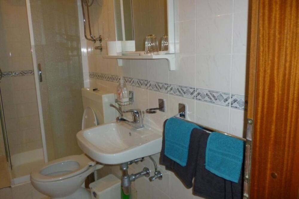 Photo of Bathroom in Bidol