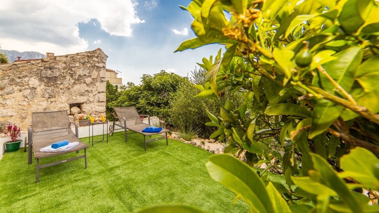 Photo of Outdoor in Brist