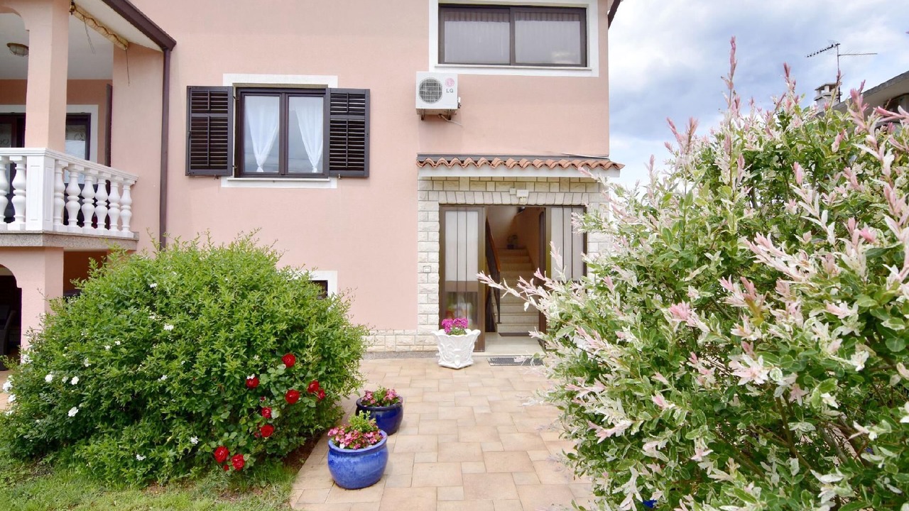 Photo of Outdoor in Finida