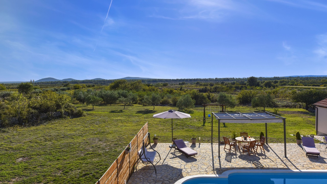 Photo of Outdoor in Skabrnja