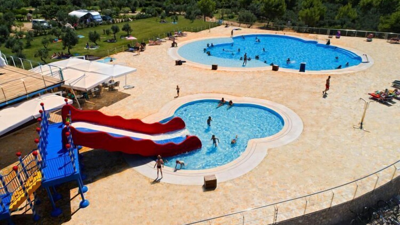 Photo of Outdoor in Cres