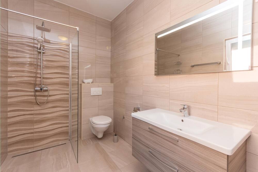 Photo of Bathroom in Policnik