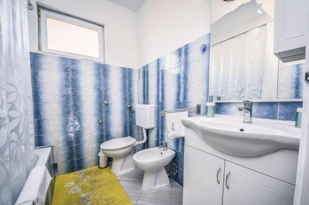 Photo of Bathroom in Razanac