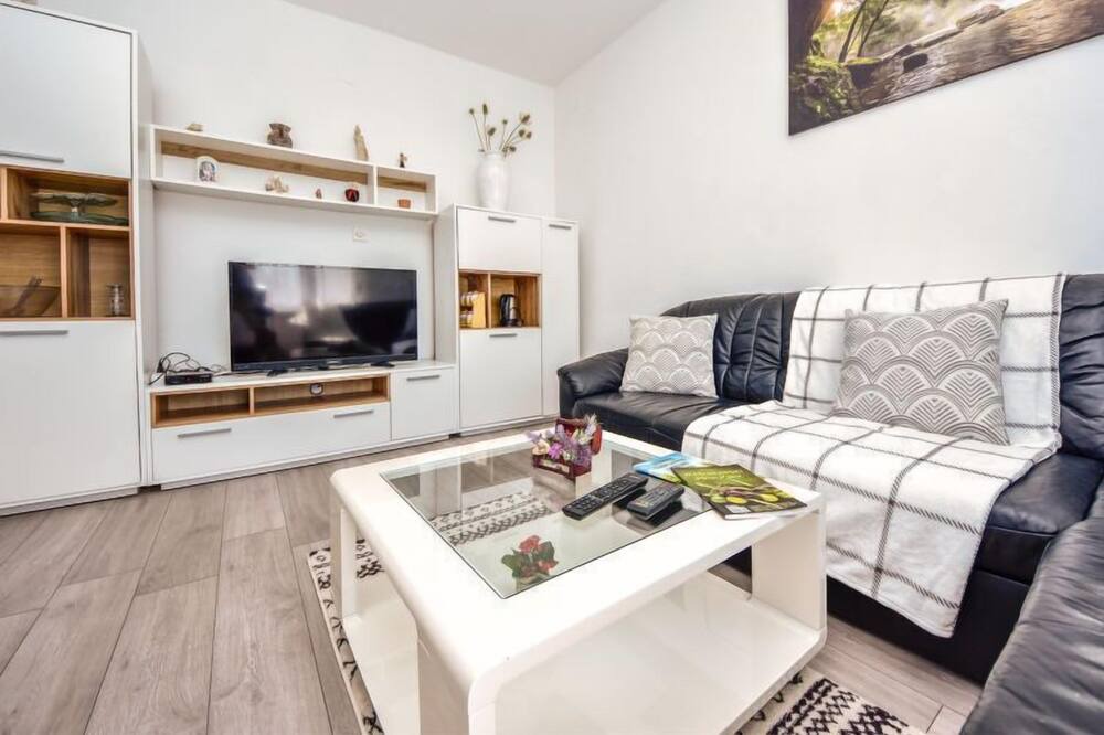 Photo of Livingroom in Razanac