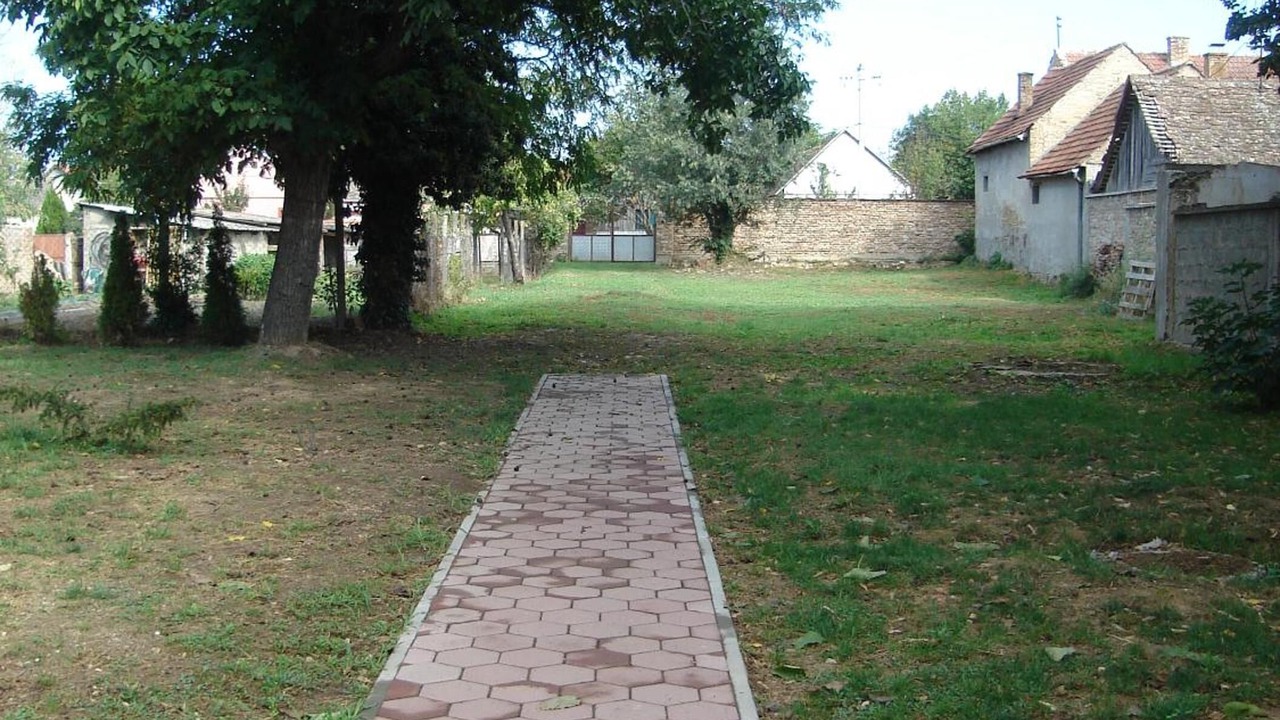 Photo of Outdoor in Irig