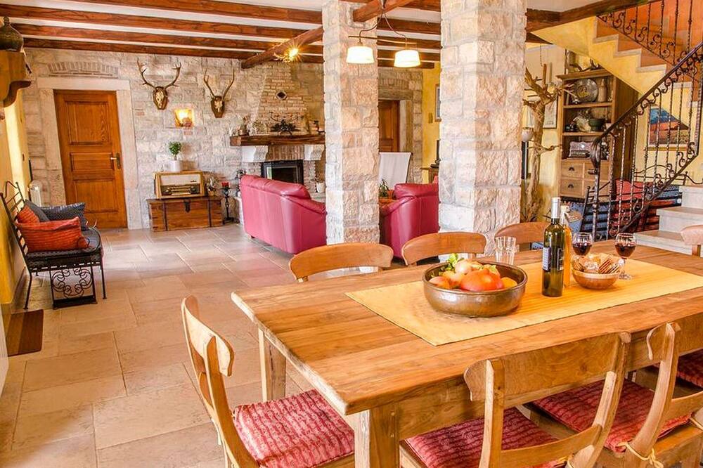 Photo of Livingroom in Krculi