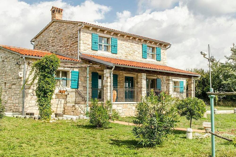 Photo of Outdoor in Krculi