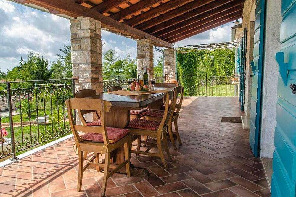 Photo of Patio Balcony in Krculi