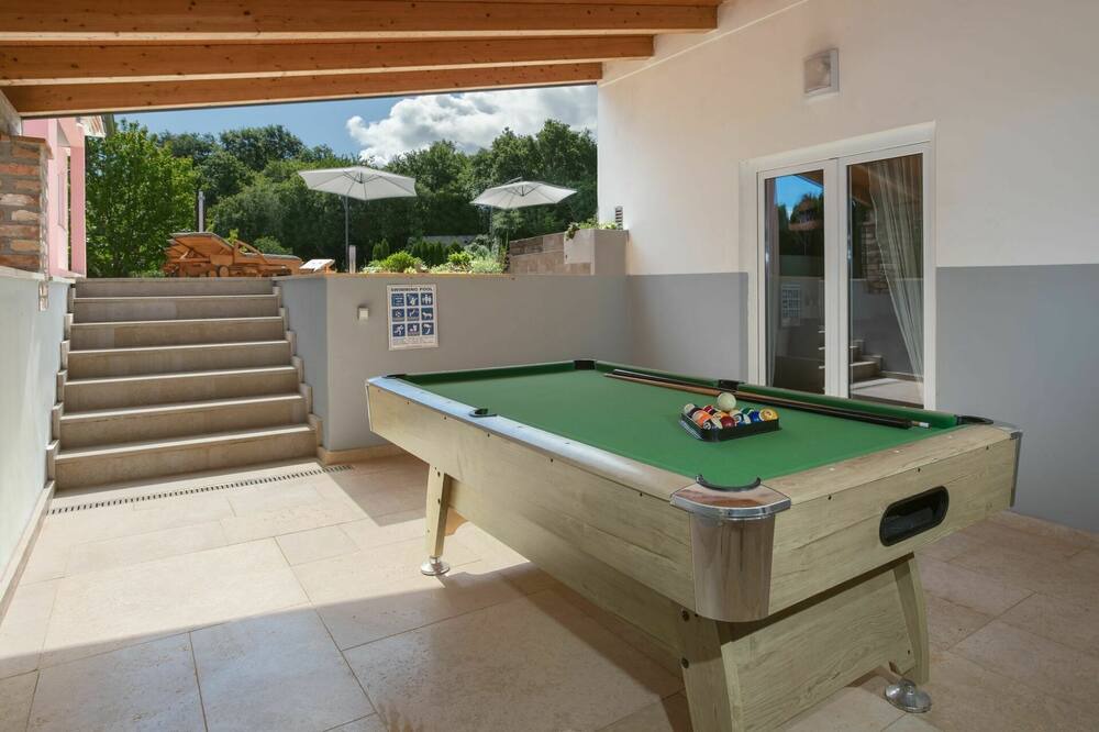 Photo of Outdoor in Strmac
