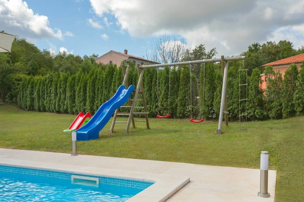 Photo of Outdoor in Strmac