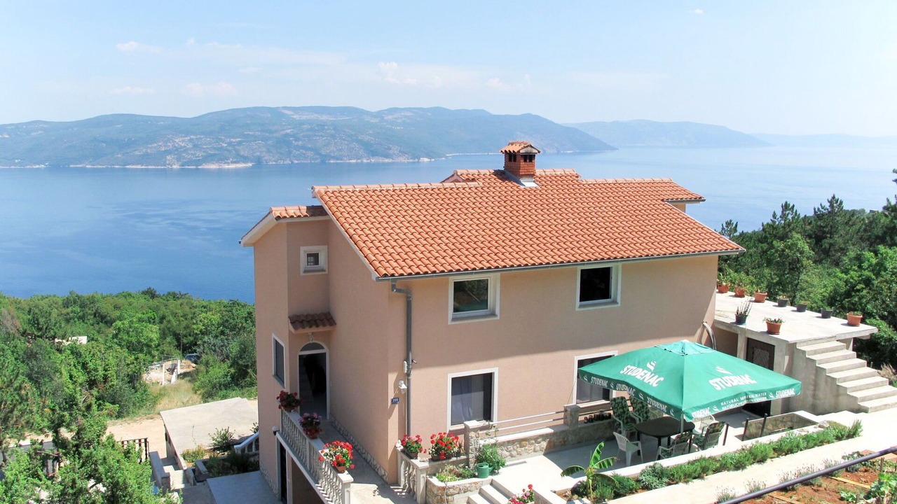 Photo of Outdoor in Plomin