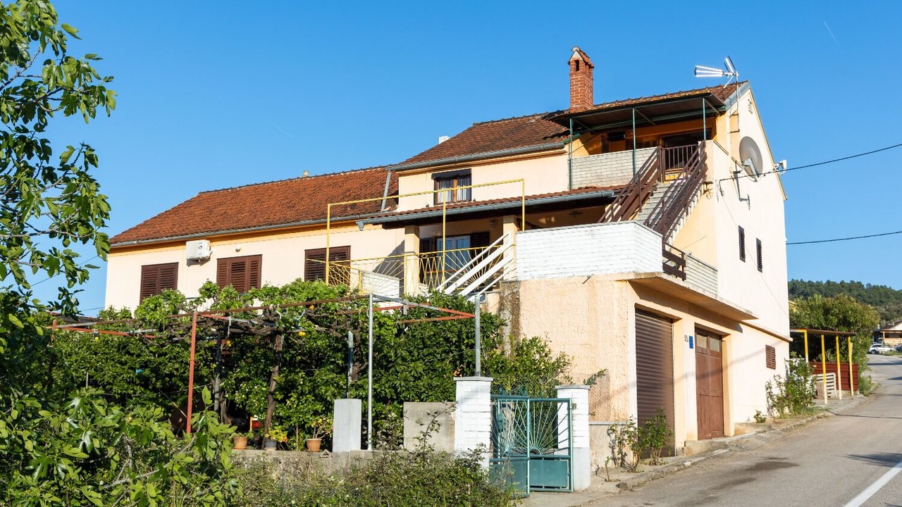 Photo of Outdoor in Luka
