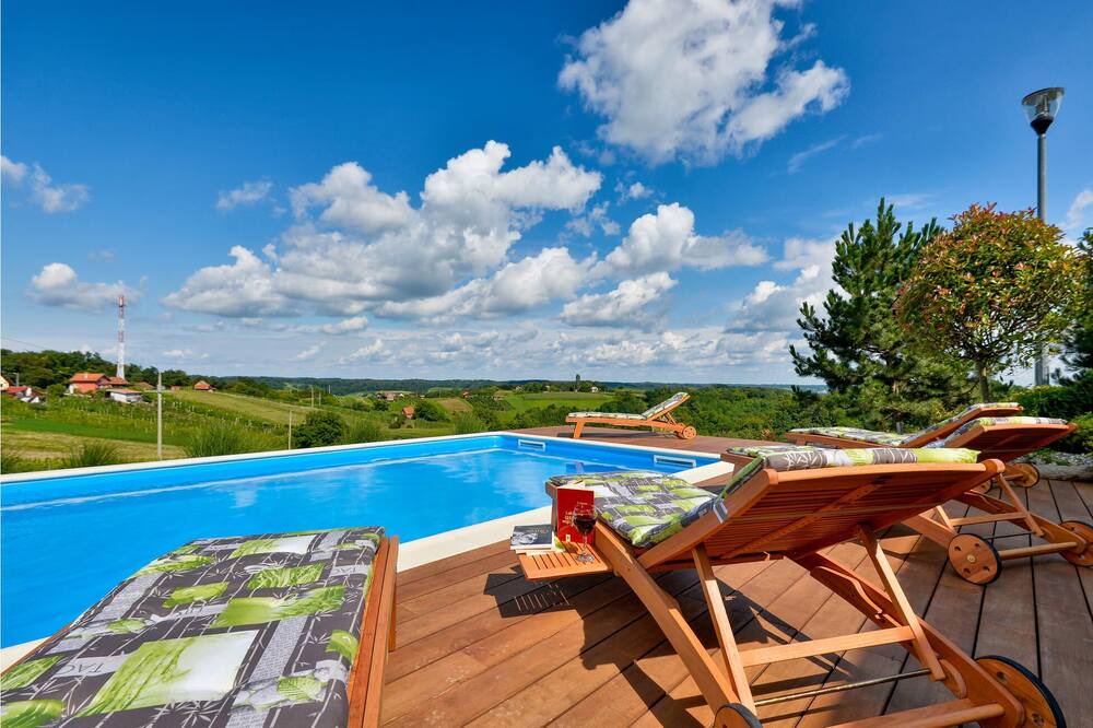 Photo of Outdoor in Bedenica