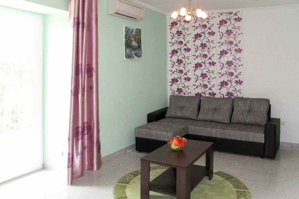 Photo of Bedroom in Sveta Jelena
